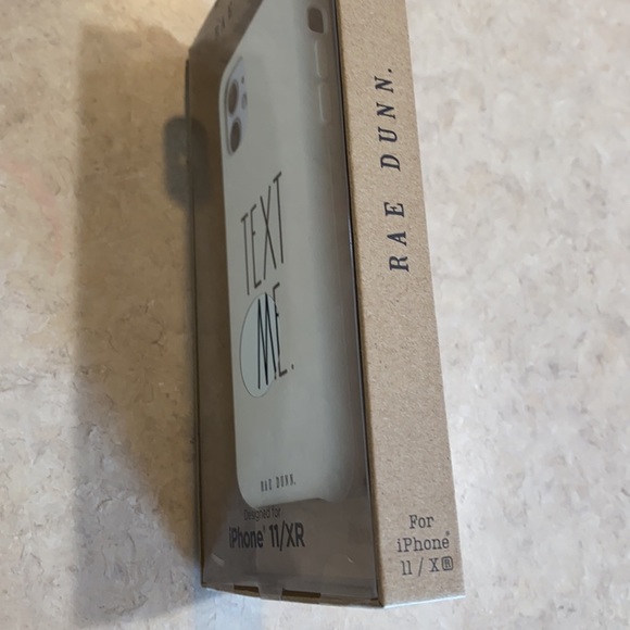 New Rae Dunn Text Me iPhone 11/XR case - Picture 5 of 5